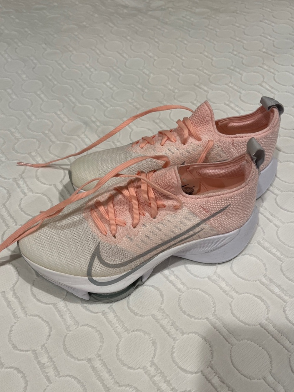 Nike Women's Air Zoom Tempo Next